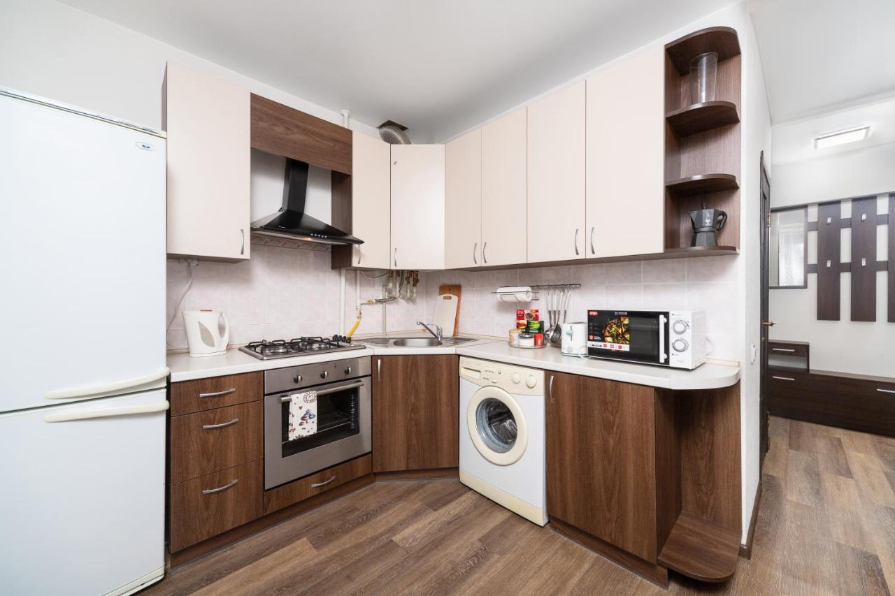 לבוב Central Park Apartment מראה חיצוני תמונה